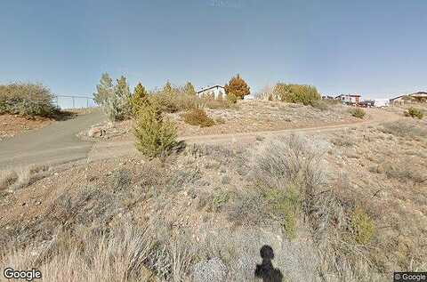 White, DEWEY, AZ 86327