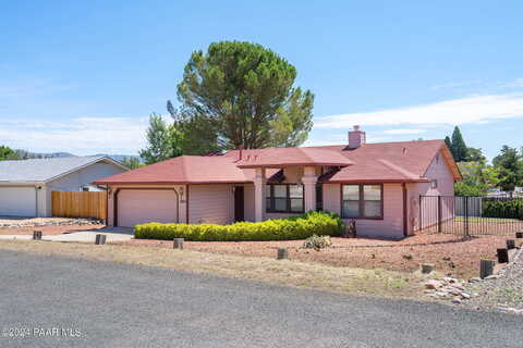 Latigo, DEWEY, AZ 86327