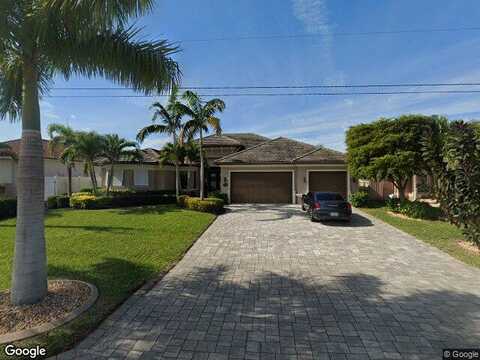 10Th, CAPE CORAL, FL 33914