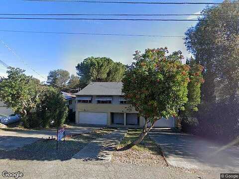 Boren Bega Dr, Kelseyville, CA 95451