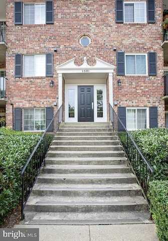 Colonial Drive, Woodbridge, VA 22192