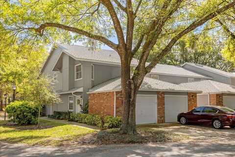 Maple Oak Circle, Altamonte Springs, FL 32701