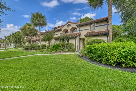 Lavista Circle, Jacksonville, FL 32217