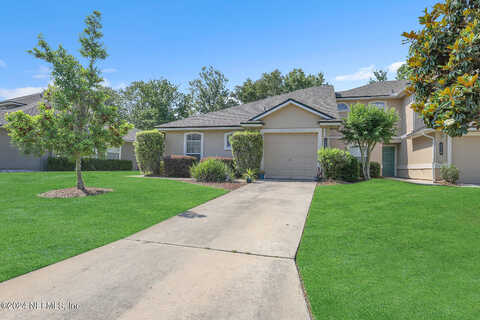 Vineland Circle, Fleming Island, FL 32003