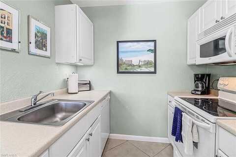 Bayshore, NAPLES, FL 34112