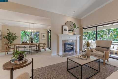 Rossmoor Pkwy, Walnut Creek, CA 94595