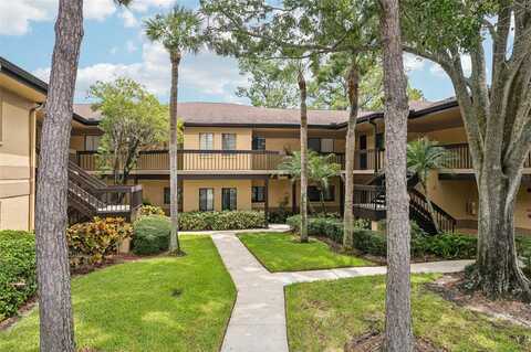 Sabal Springs Circle, Clearwater, FL 33761