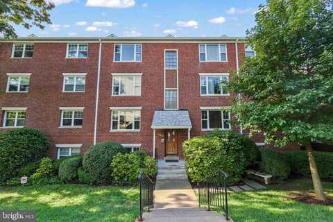 12Th St N #24, ARLINGTON, VA 22209