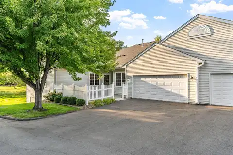 Timberwood Trail #42, Eagan, MN 55121