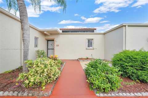 S Boundbrook Dr S, Palm Springs, FL 33406