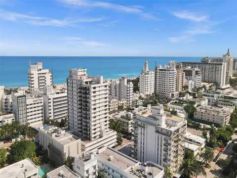 Collins Ave, Miami Beach, FL 33139