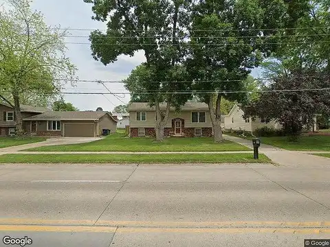 70Th, URBANDALE, IA 50322