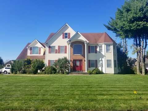 Pal, SHOREHAM, NY 11786