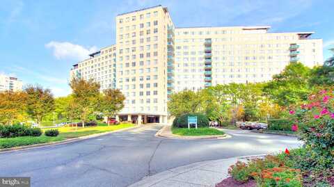 Grosvenor Place 1204, Rockville, MD 20852