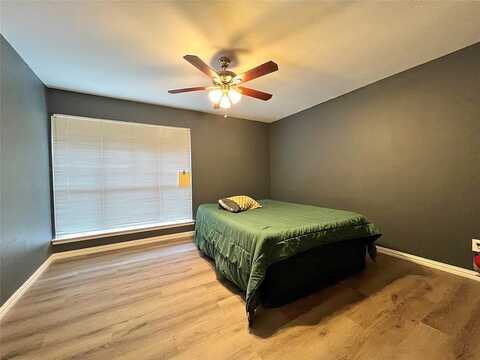 High Hollows Dr #253, Dallas, TX 75230