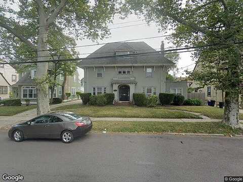 198Th, SAINT ALBANS, NY 11412