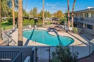 E Turney Avenue 25, Phoenix, AZ 85014