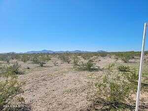 S Carver Road A, Tonopah, AZ 85354