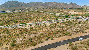 E Buckskin Trail 2, Scottsdale, AZ 85255