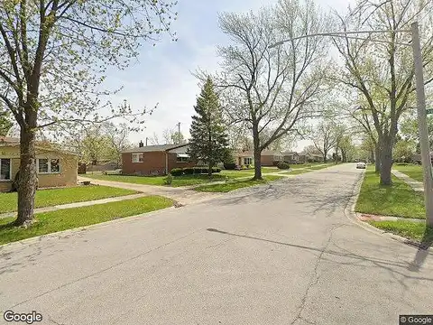 Kathleen, CHICAGO HEIGHTS, IL 60411