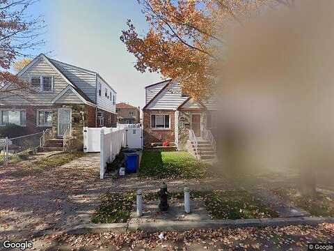 122Nd, SOUTH OZONE PARK, NY 11420