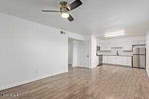 E Cambridge Avenue 205, Phoenix, AZ 85006