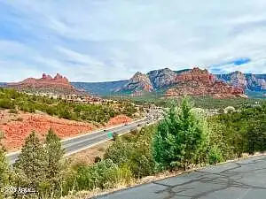 Barcelona Road 82, Sedona, AZ 86336