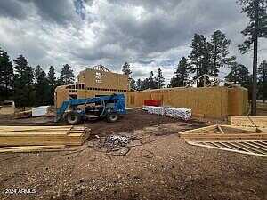 S Pinyon Jay Drive 28, Flagstaff, AZ 86005