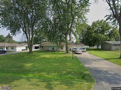 Court, DECATUR, IL 62526