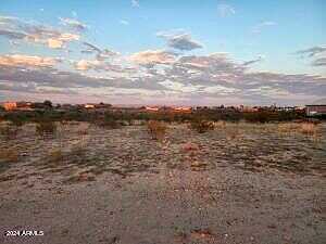 S Antelope Creek Road 32, Wickenburg, AZ 85390