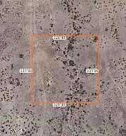 W Broadway Road 1, Tonopah, AZ 85354