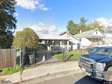 15Th, SACRAMENTO, CA 95820