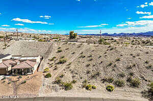 Carlsbad Drive 19, Lake Havasu City, AZ 86406