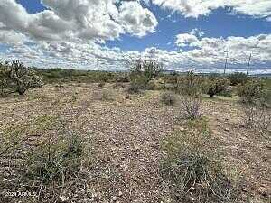 N 251St Ave Lot 1 -- -, Morristown, AZ 85342