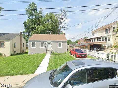 55Th, BLADENSBURG, MD 20710