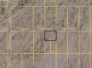 W Highland Avenue -, Tonopah, AZ 85354