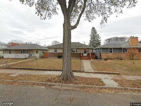 29Th, MINNEAPOLIS, MN 55417