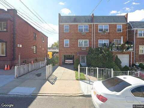 58 -24 57Th Rd, MASPETH, NY 11378