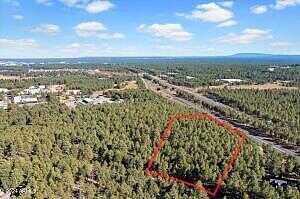 W Saskan Ranch Circle 10, Flagstaff, AZ 86001