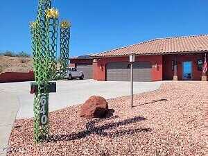 N Atchison Circle, Wickenburg, AZ 85390