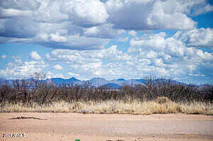 Acres Frontier Road -, Mc Neal, AZ 85617