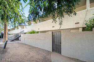 E Colter Street 40, Phoenix, AZ 85014