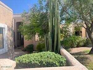 E Camelback Road 67, Scottsdale, AZ 85251