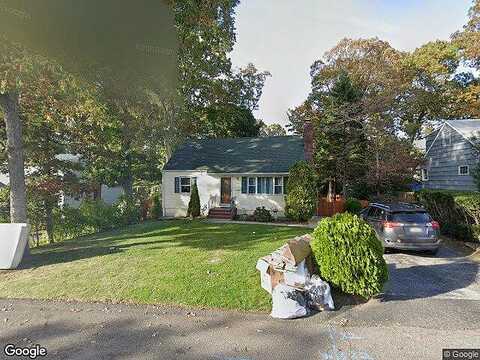 19Th, HUNTINGTON STATION, NY 11746