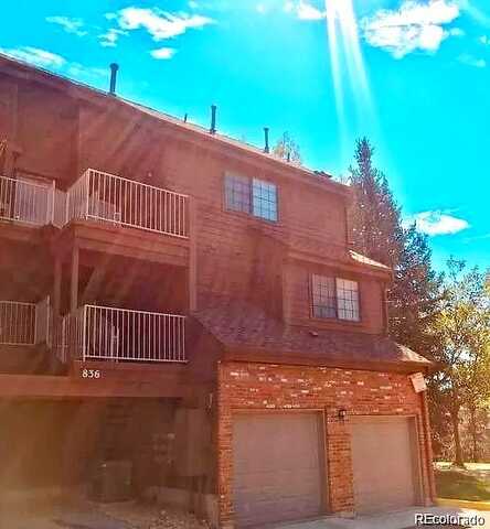 S Vance Street B, Lakewood, CO 80226