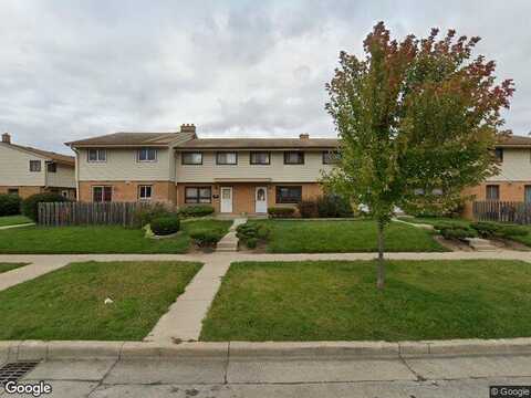 Villard, MILWAUKEE, WI 53225