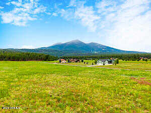 Ranch At The Peaks Way 16, Flagstaff, AZ 86001