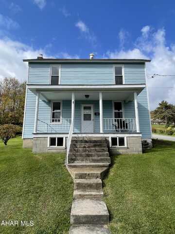 637 White Street, Lilly, PA 15938