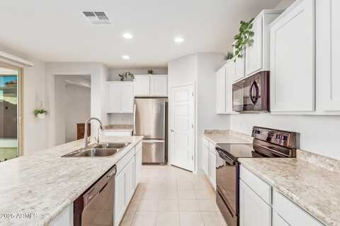 7790 W NOBLE PRAIRIE Way, Florence, AZ 85132