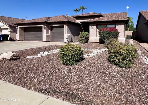 4124 W MENADOTA Drive, Glendale, AZ 85308